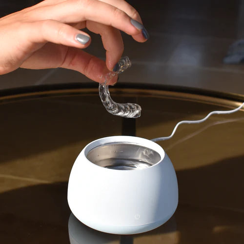 Ultrasonic Retainer Cleaner: Effortless Sparkle!